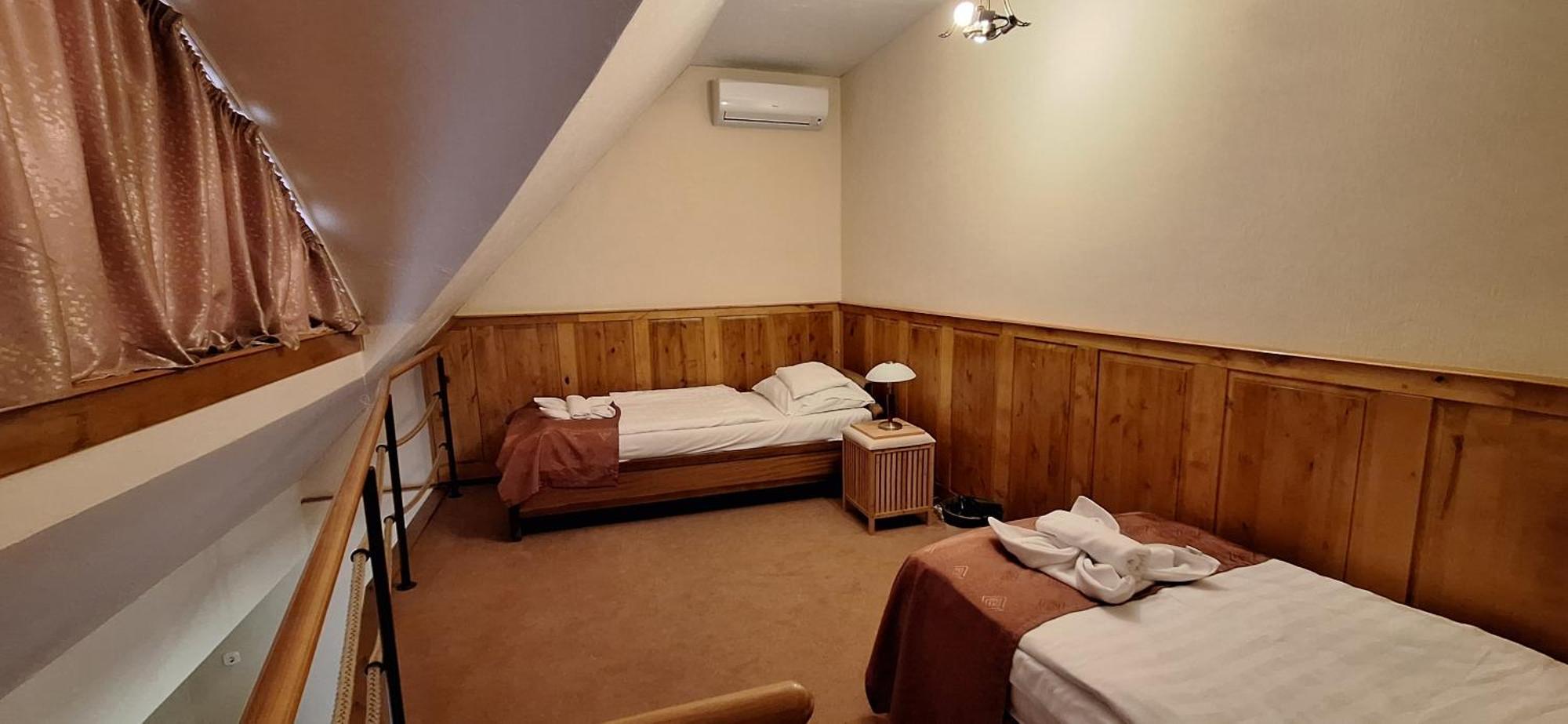 Atryum Hotel Szolnok Eksteriør bilde