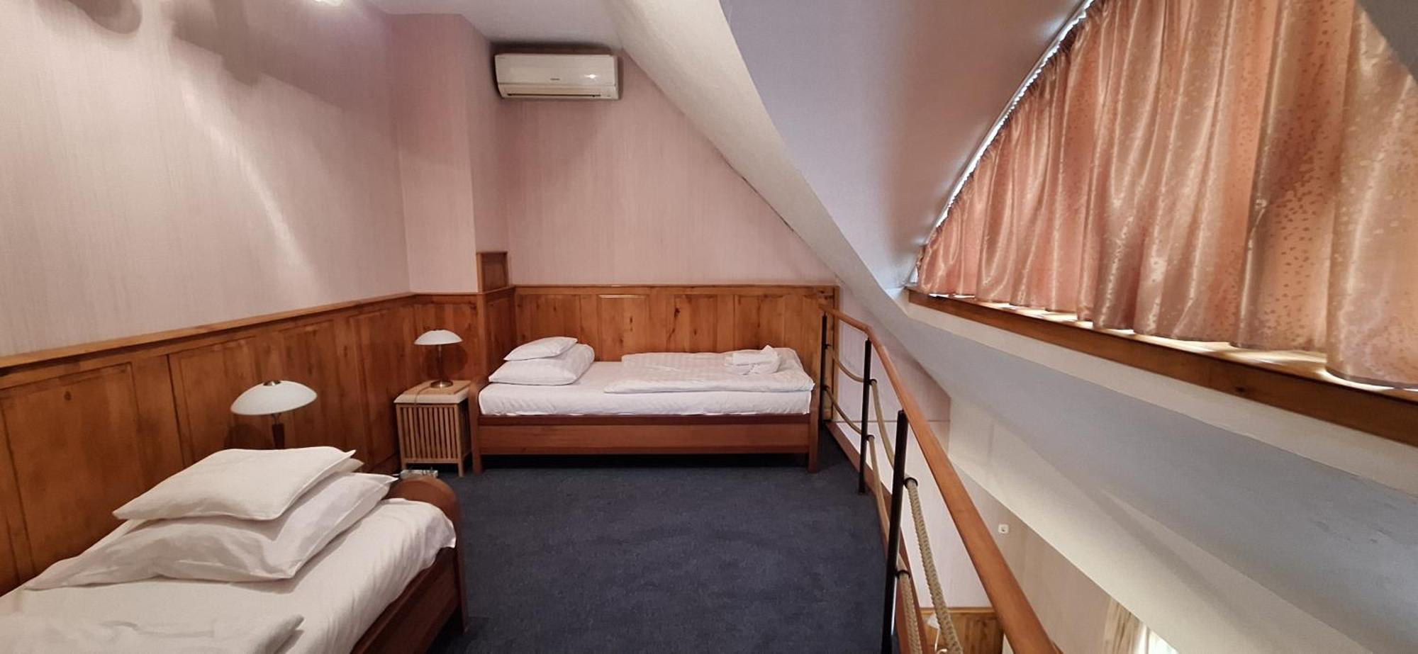 Atryum Hotel Szolnok Eksteriør bilde