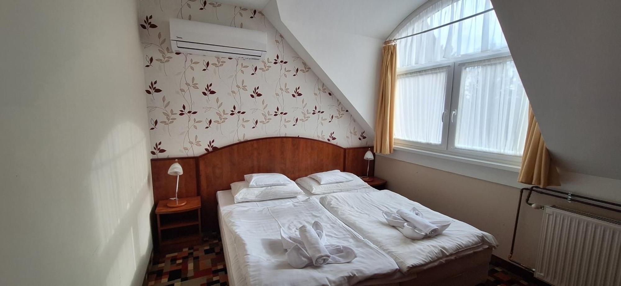 Atryum Hotel Szolnok Eksteriør bilde